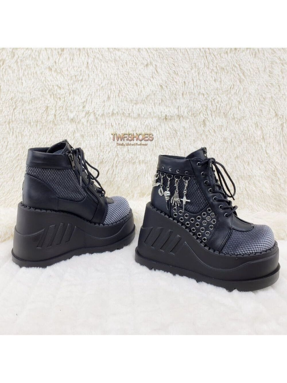 Posh Stomp 18 Charm Platform Wedge Heel Goth Ankle Stomper Boots